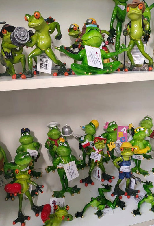 Figurka żabka z tacą, żaba kucharz