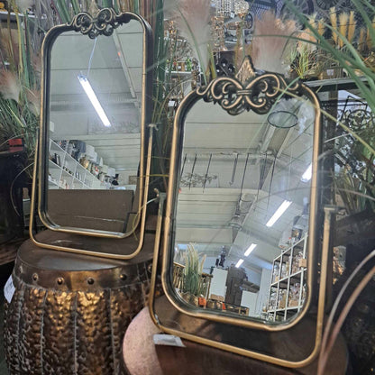 Lustro stojące prostokątne metalowe złote na toaletkę 57 x 37 cm barokowe