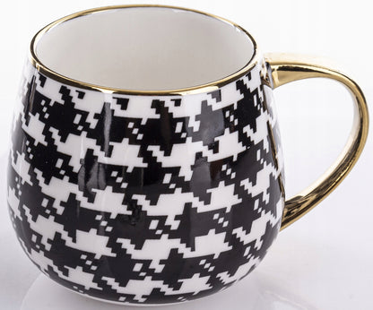Kubek porcelanowy z zaparzaczem w pudełku w kratkę na prezent