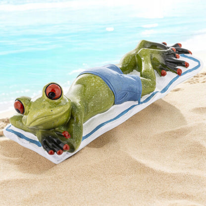 FIGURKA ŻABA PLAŻOWICZ 5x18x6cm żabka na wakacjach plaży opala się