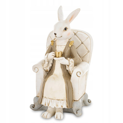 Figurka wielkanocna Królik Pani zając w fotelu 18 cm