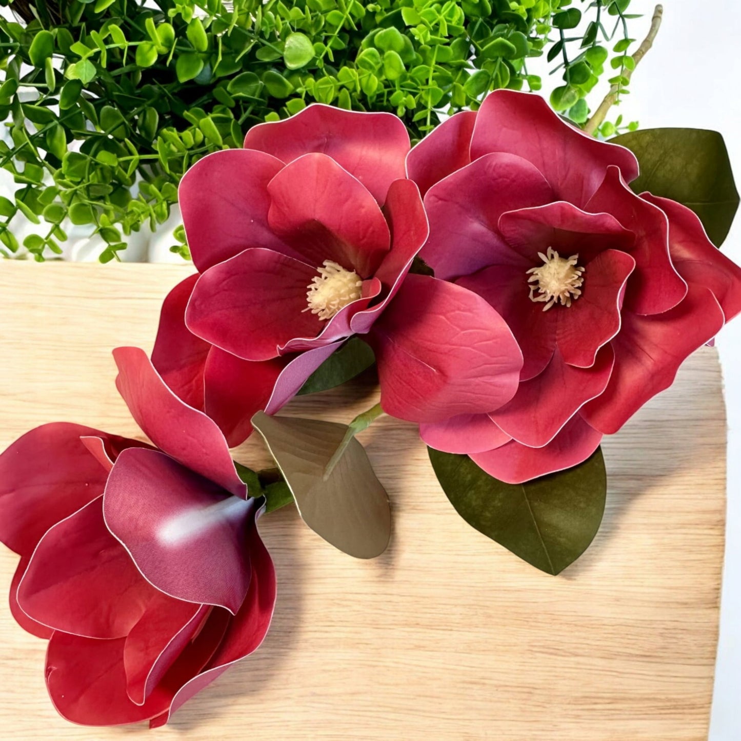 Kwiat Sztuczny 80cm magnolia gałązka dekoracyjna burgundowa
