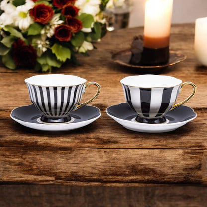 Komplet filiżanek porcelanowych 2szt. biało-czarne złote