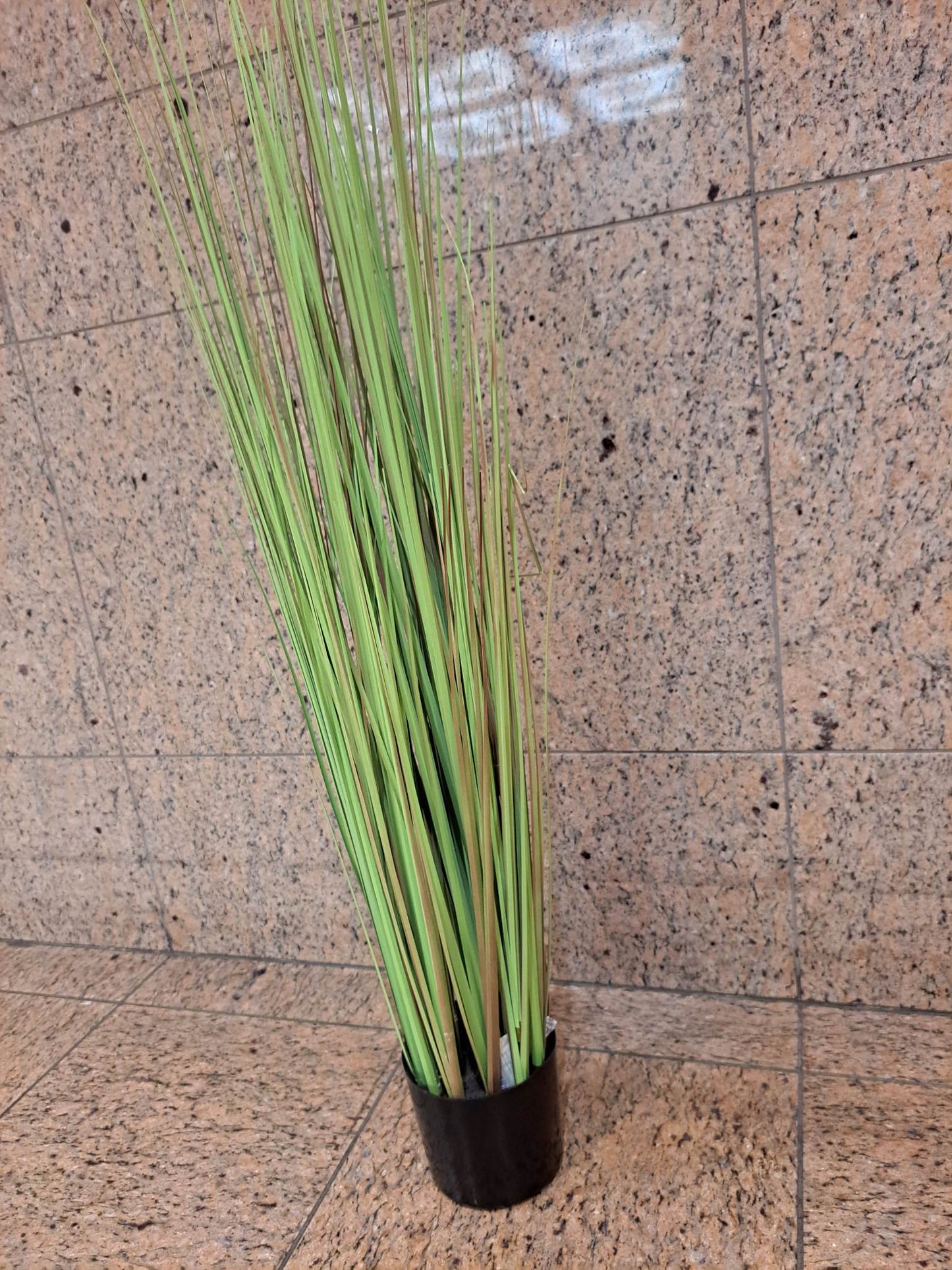 Sztucznatrawa w doniczce pampasowa duża 110 cm
