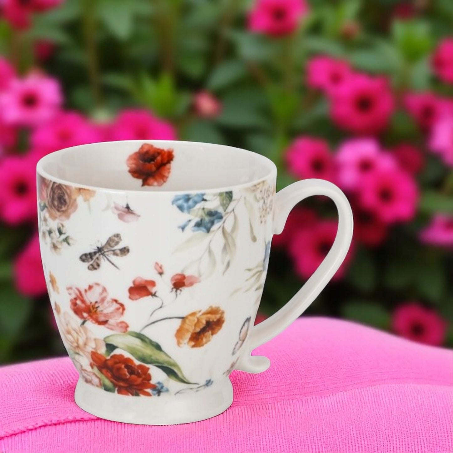 Kubek w pudełku na stopce porcelanowy duży 500ml.na prezent