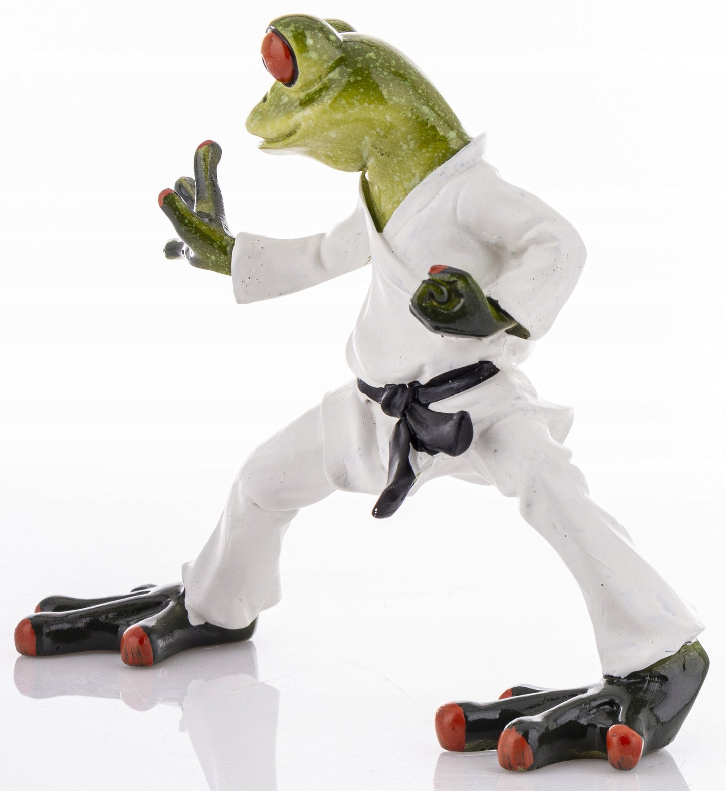 Figurka żaba karate figura karateki dekoracja prezent sztuki walki