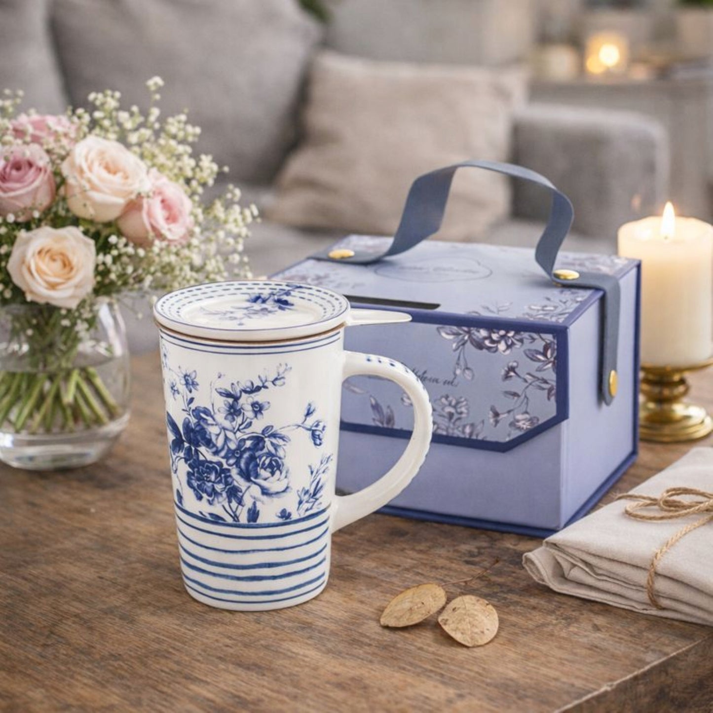 Kubek z Zaparzaczem Porcelana Niebieska Blue Pokrywka Sitko 300 ml
