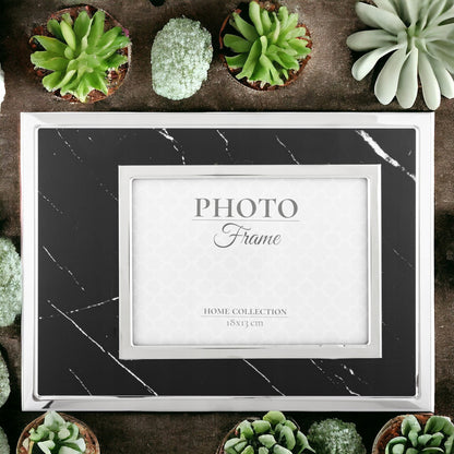 ramka na fotografie w roz. 18x13 cm zdjęcia glamour czarno srebrna 21x29cm