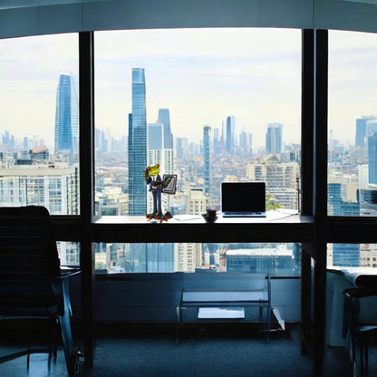 figurka żaba kierownik manager korporacja żabka dyrektor biznesmen