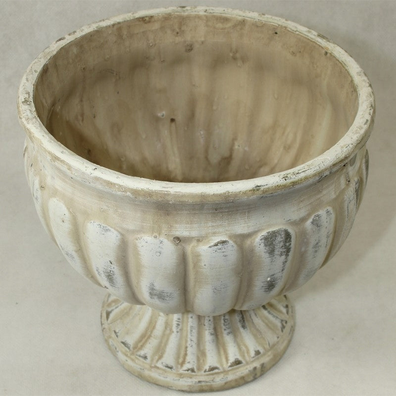 Osłonka 17 x 18 cm ceramika beżowa antyczna cement