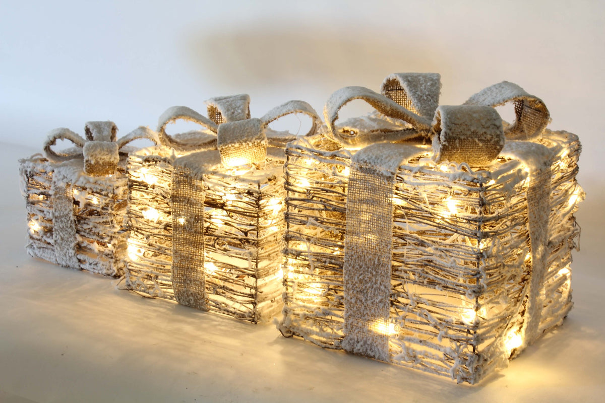 Ozdoba świąteczna LED Prezent 30x26x26 cm, 24x21x21 cm, 18x16x16 cm