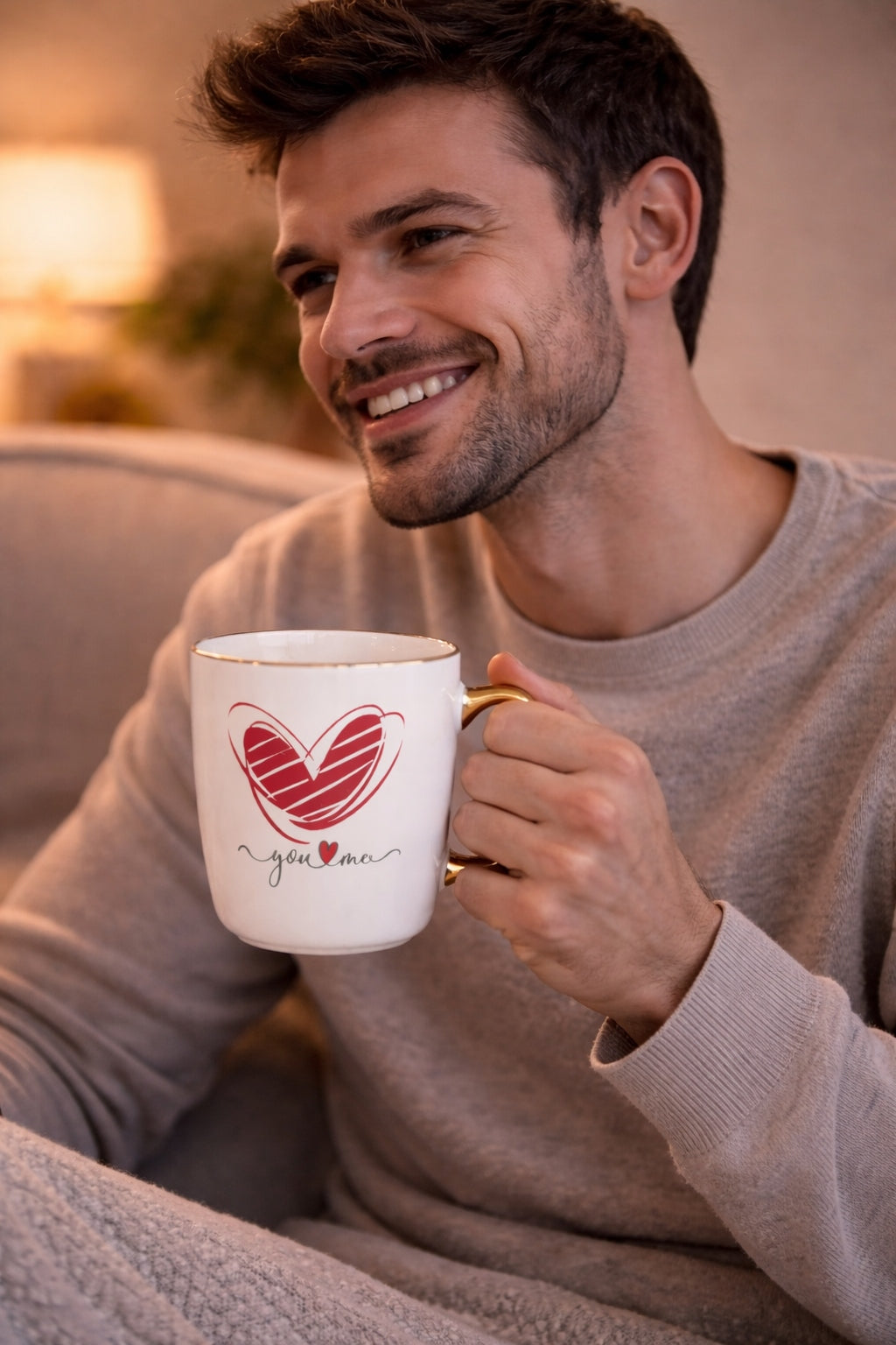 Duży porcelanowy kubek w pudełku na walentynki prezent 385 ml