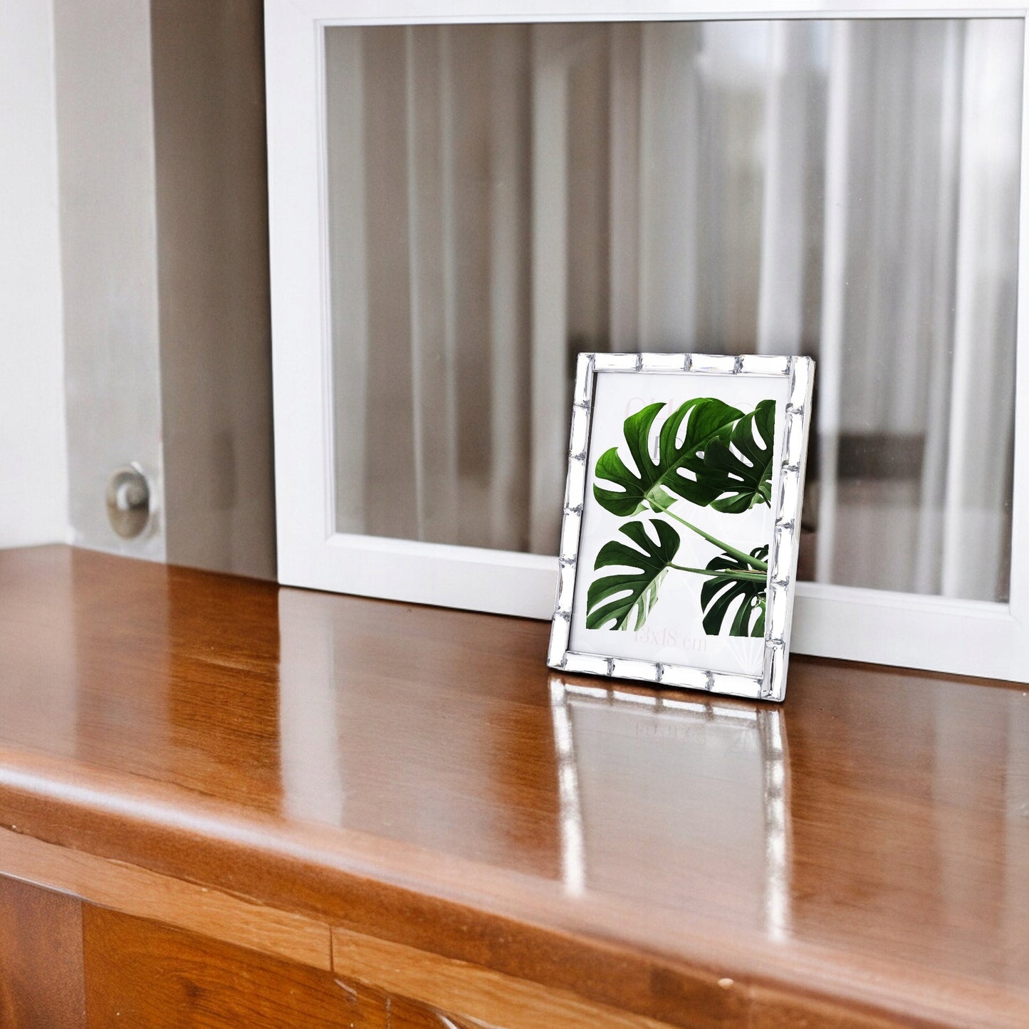 srebrna ramka na zdjęcie 13x18 lustrzana glamour stawiana zawieszana