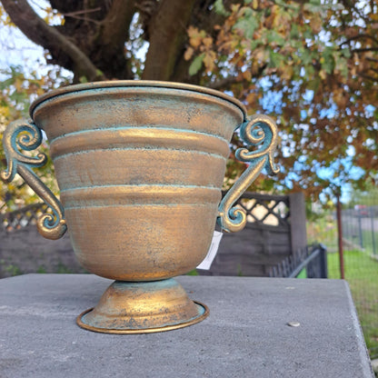 Metalowa osłonka wazon 18 cm złota postarzana antyk