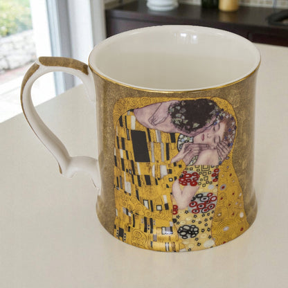 Kubek porcelanowy Gustav Klimt Pocałunek w ozdobnym pudełku 360ml