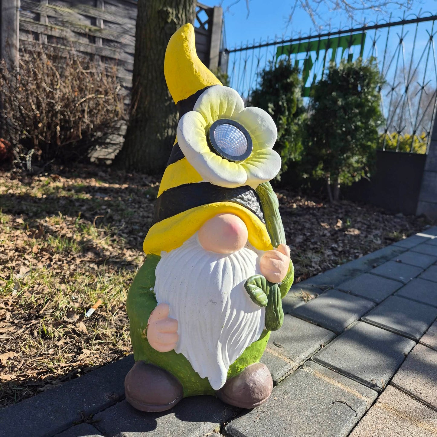 Solarny skrzat 18,5 x 16 x 41 cm Figurka ogrodowa krasnal lampa solarna