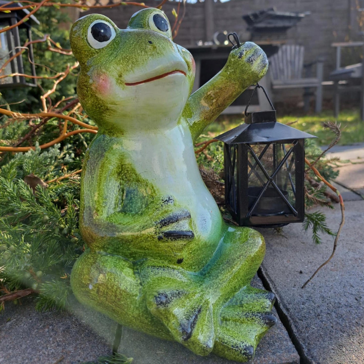 Figurka ogrodowa żaba z lampionem żabka 22 cm dekoracyjna