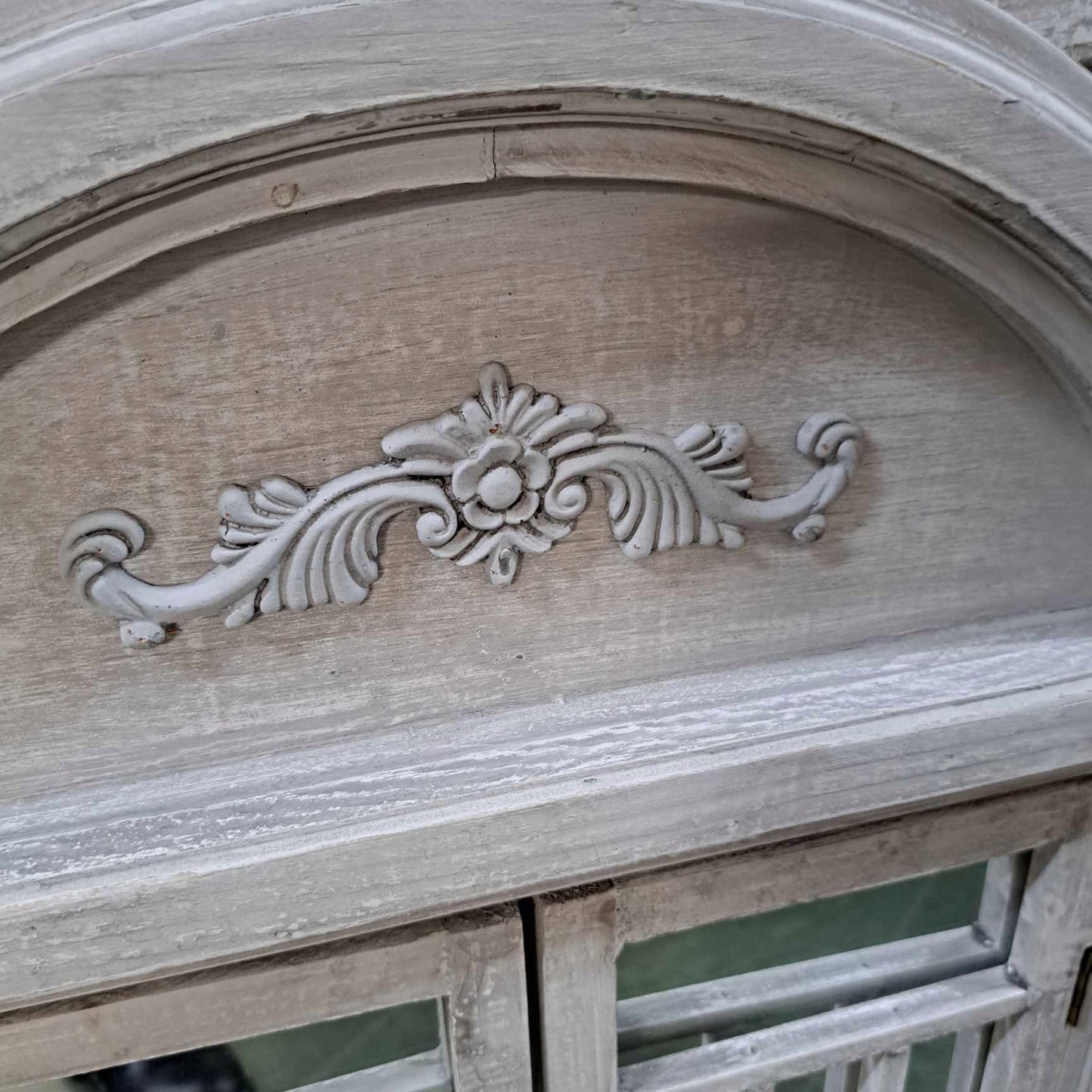 Lustro z okiennicami okno ścienne prostokąt rama drewno 550 x 800 mm