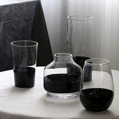 Wazon szklany 21,5x13 cm czarno transprentny złoty pasek