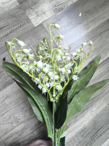 konwalie sztuczne bukiet gałązki konwalii jak żywe 39 cm