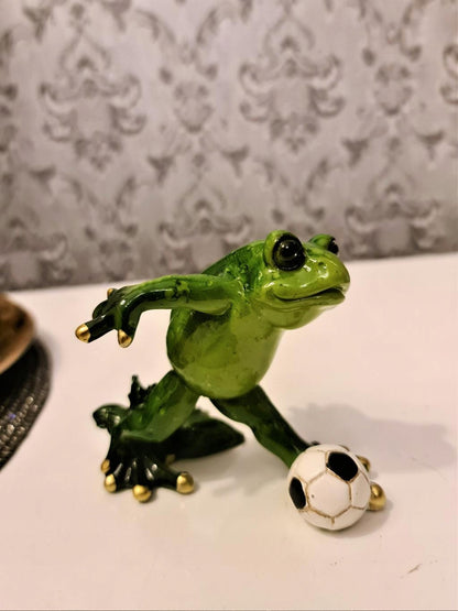 Figurka żabka 12,5cm żaba piłkarz, koszykarz 2szt