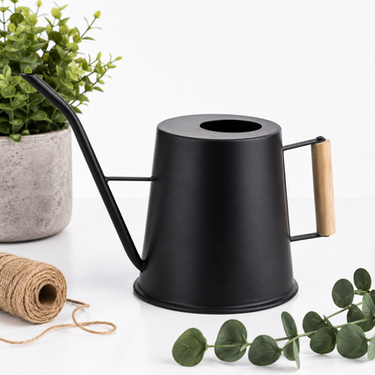 Konewka czarna metalowa loft ozdobna