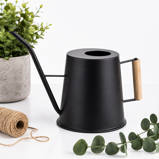 Konewka czarna metalowa loft ozdobna