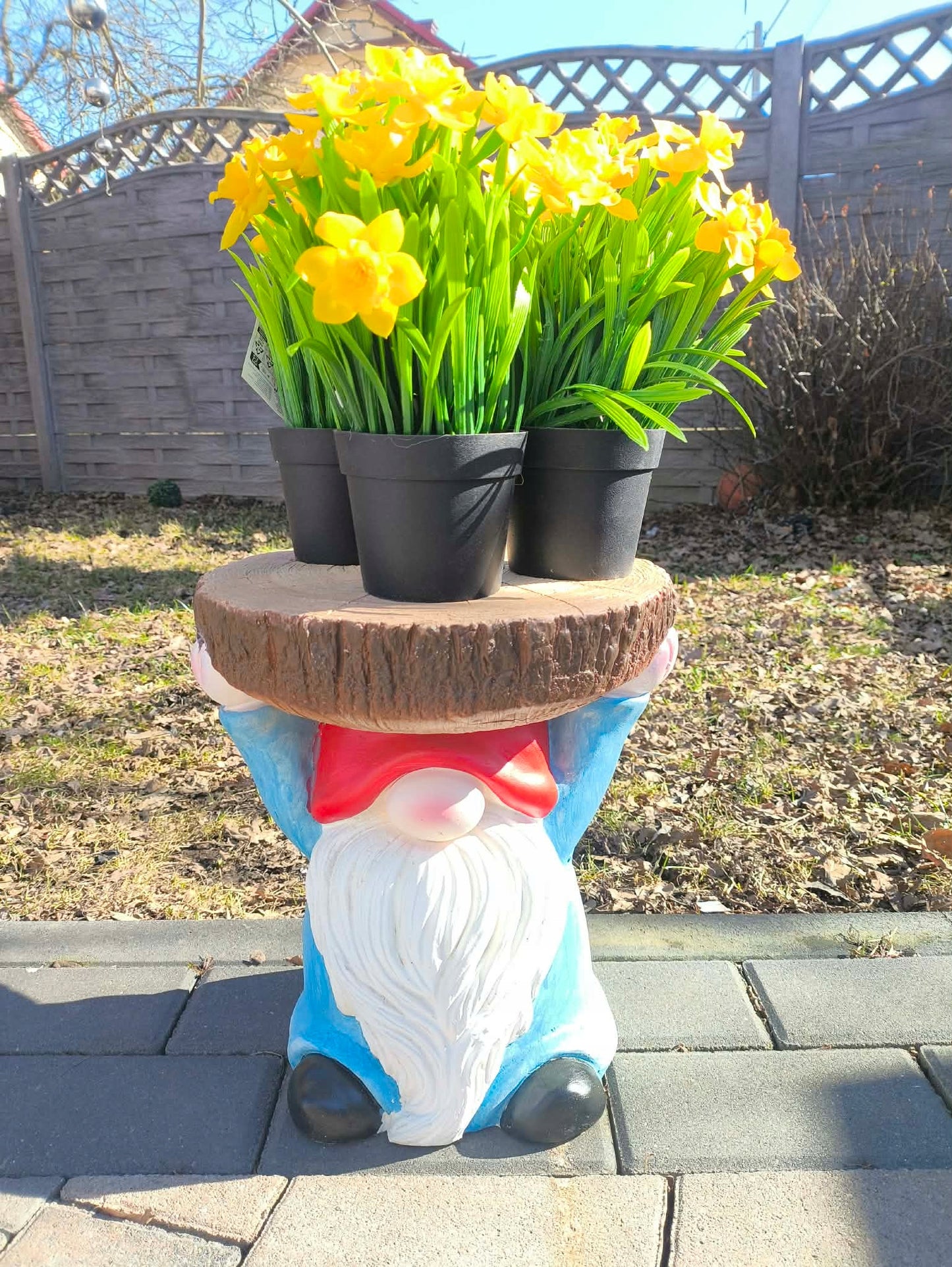 Skrzat krasnal figurka ogrodowa kwietnik stojak na kwiaty 31 cm