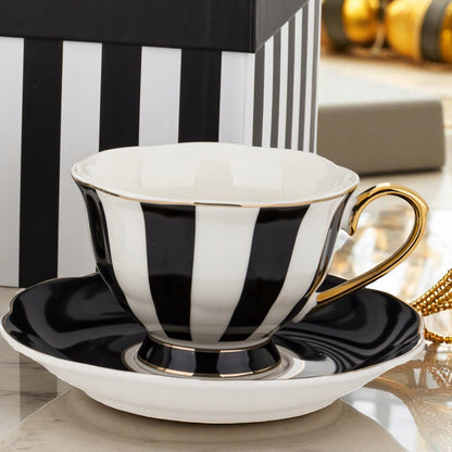 Komplet 2szt filiżanek porcelanowych 220 ml biało-czarne złote zestaw