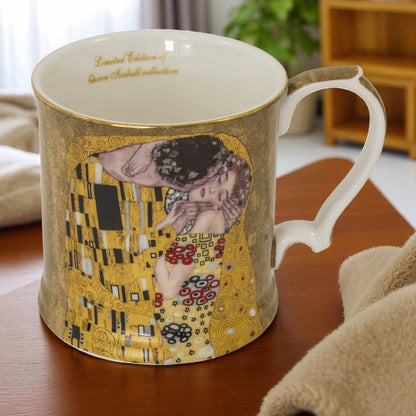 Kubek porcelanowy Gustav Klimt Pocałunek w ozdobnym pudełku 360ml