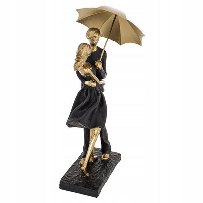 Figurka zakochana para kobieta mężczyzna pod parasolem na prezent 35,5cm