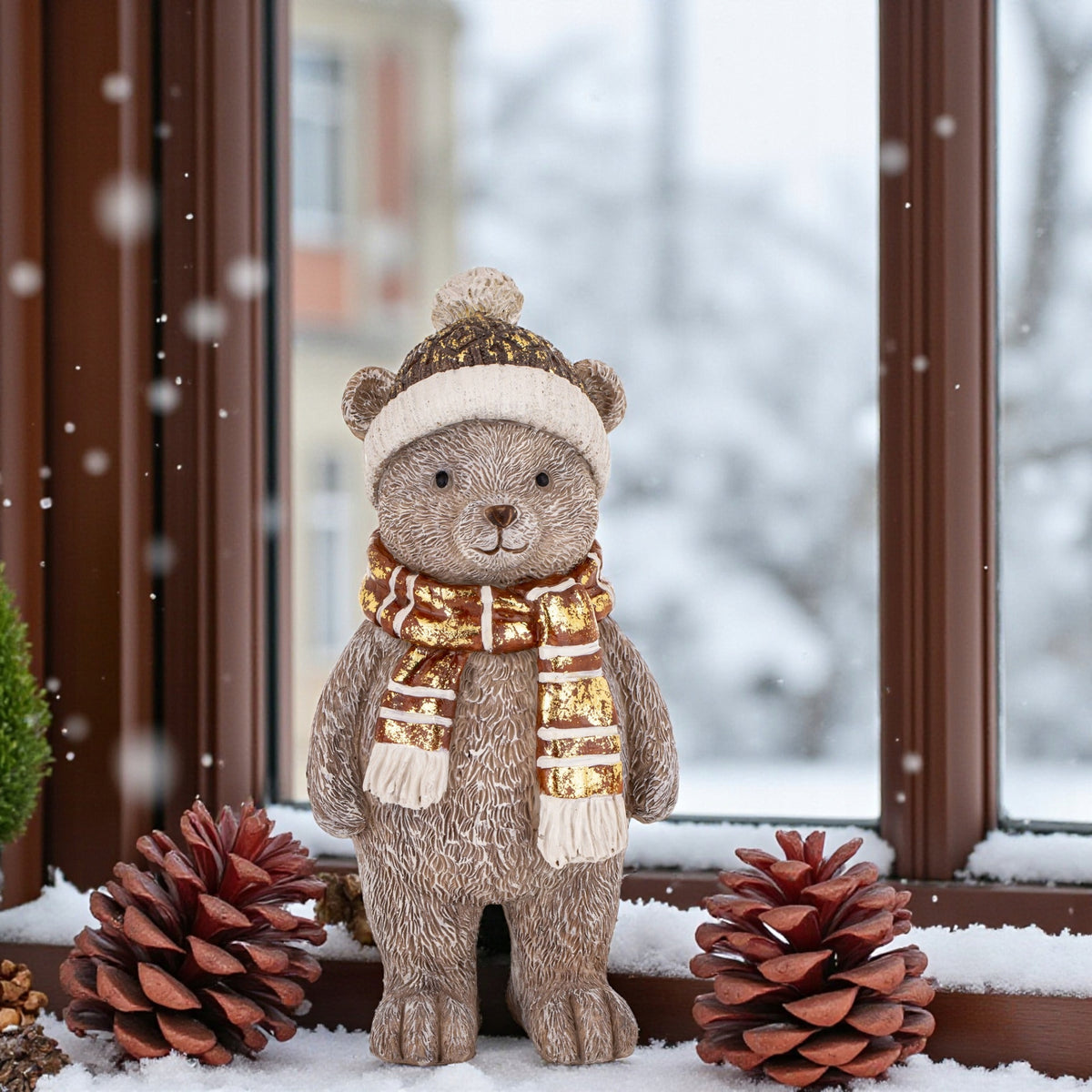 Figurka świąteczna Miś szalik czapka złoty prezent na mikołajki ozdoba 17cm