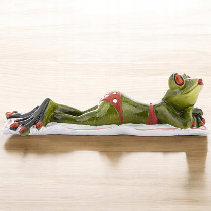 FIGURKA ŻABA PLAŻOWICZKA 5x17x6cm żabka na plaży opalanie
