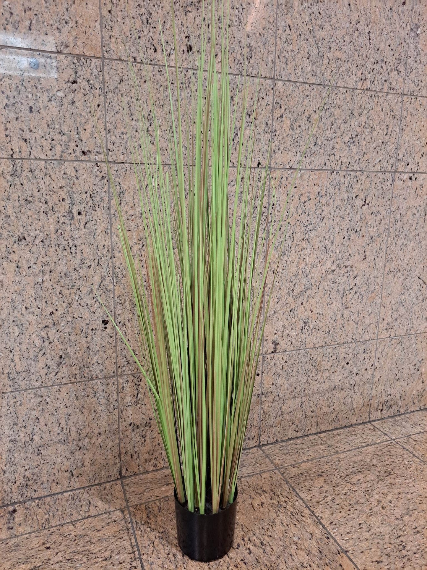 Sztucznatrawa w doniczce pampasowa duża 110 cm