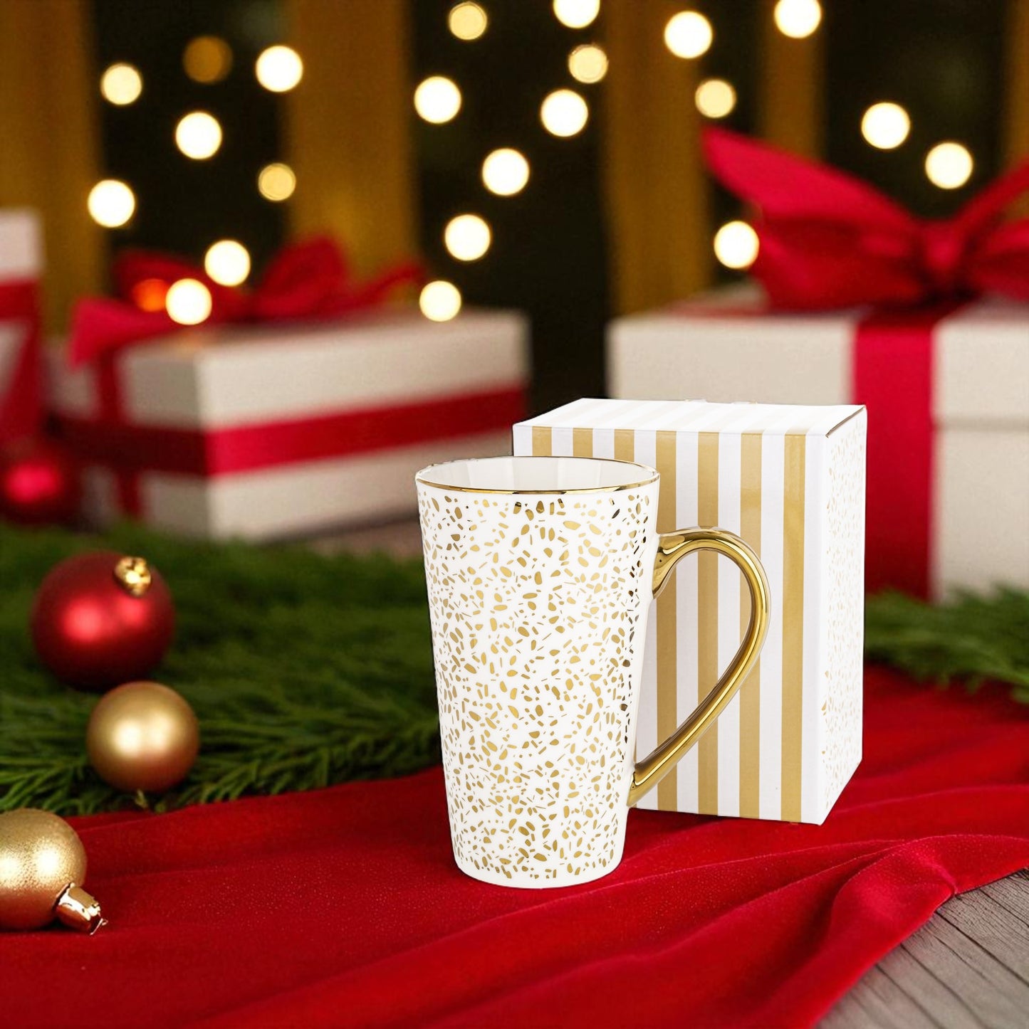 Duży ozdobny Kubek w pudełku na prezent biało złoty porcelanowy 450 ml XXL