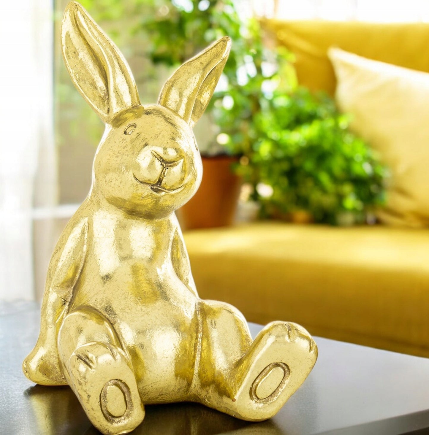 figurka zając królik zajączek siedzący złoty 16,5 cm