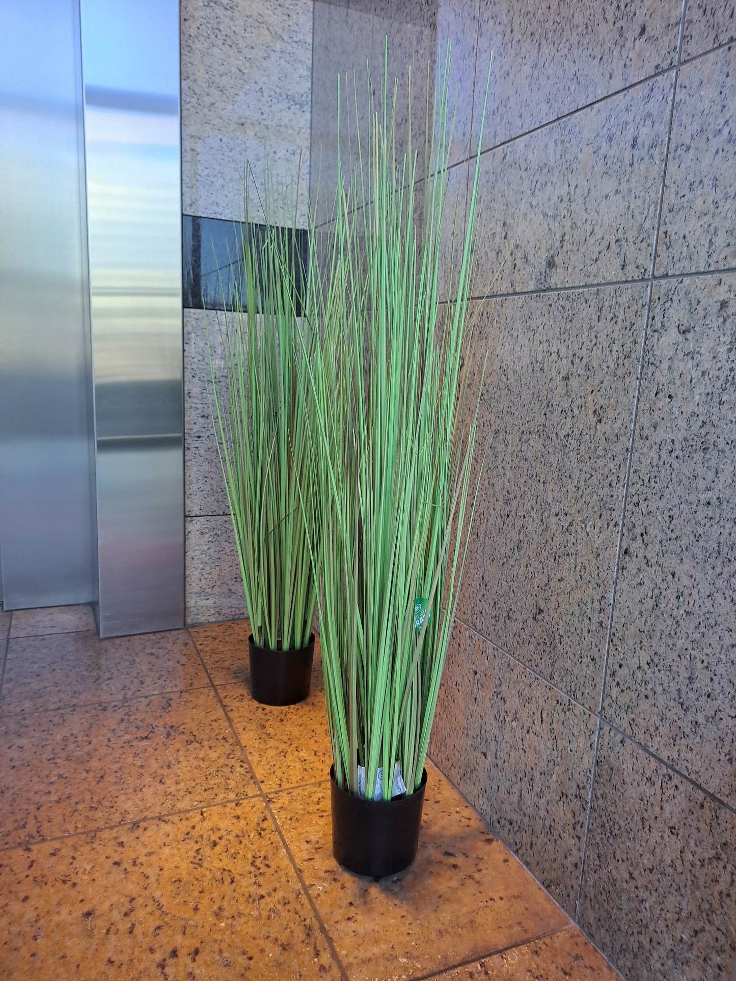 Sztucznatrawa w doniczce pampasowa duża 110 cm