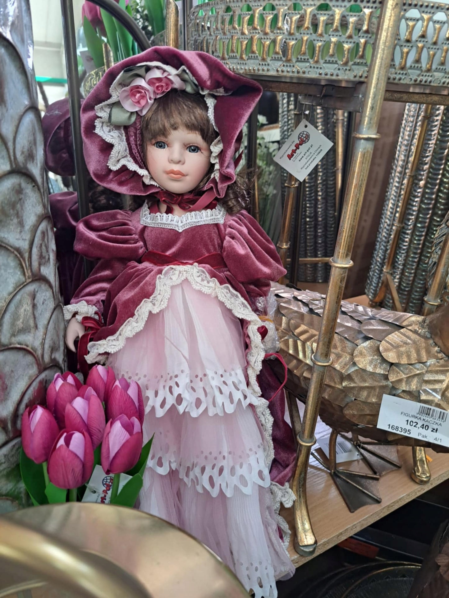 Porcelanowa lalka kolekcjonerska z parasolem 45cm wysoka dekoracyjna