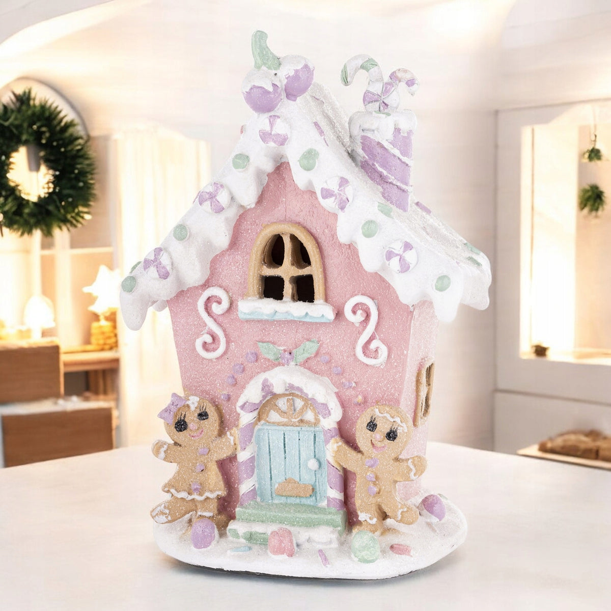 Figurka świąteczna Pastelowy domek LED różowy latarenka 19 cm